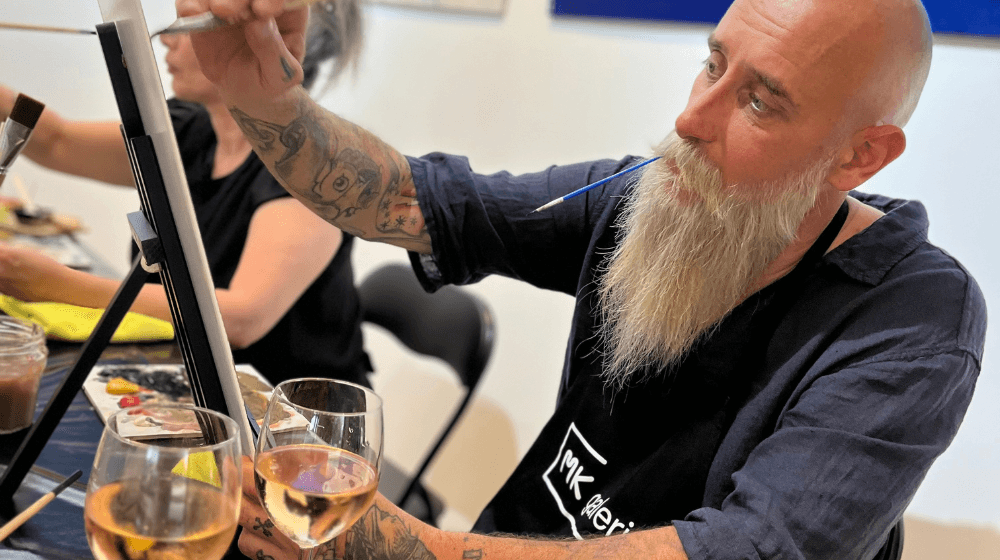 MK Galerie à Ahuy : painting party et team building créatif près de Dijon